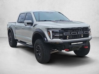 Used 2024 Ford F150 Raptor AWD/4WD video 3