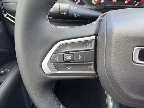 New 2026 Jeep Compass Latitude image 18