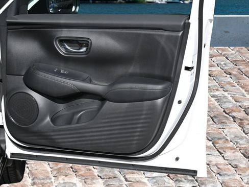 New 2026 Honda HR-V EX-L image 12