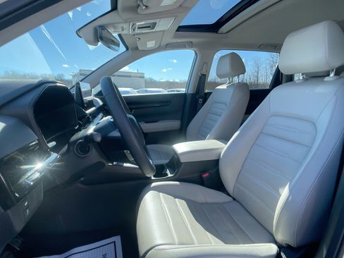 Used 2023 Honda CR-V EX-L image 12