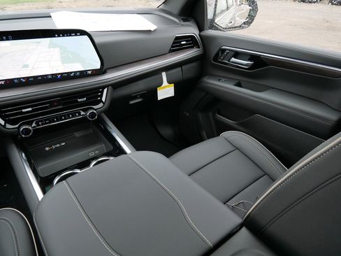 New 2026 Chevrolet Tahoe Premier image 15