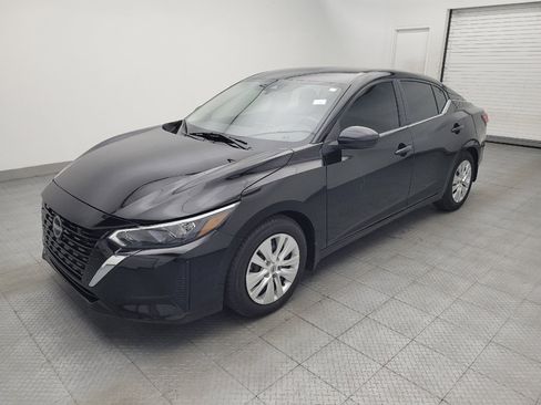 Used 2024 Nissan Sentra S FWD image 2