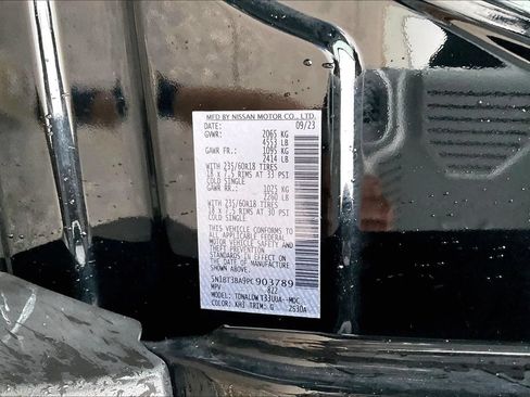 Used 2023 Nissan Rogue SV FWD image 25