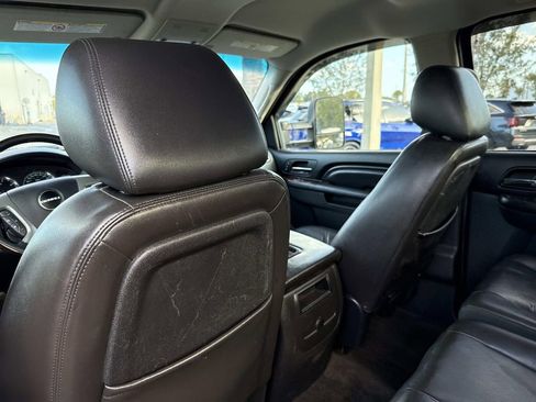 Used 2014 GMC Sierra 3500 Denali image 14