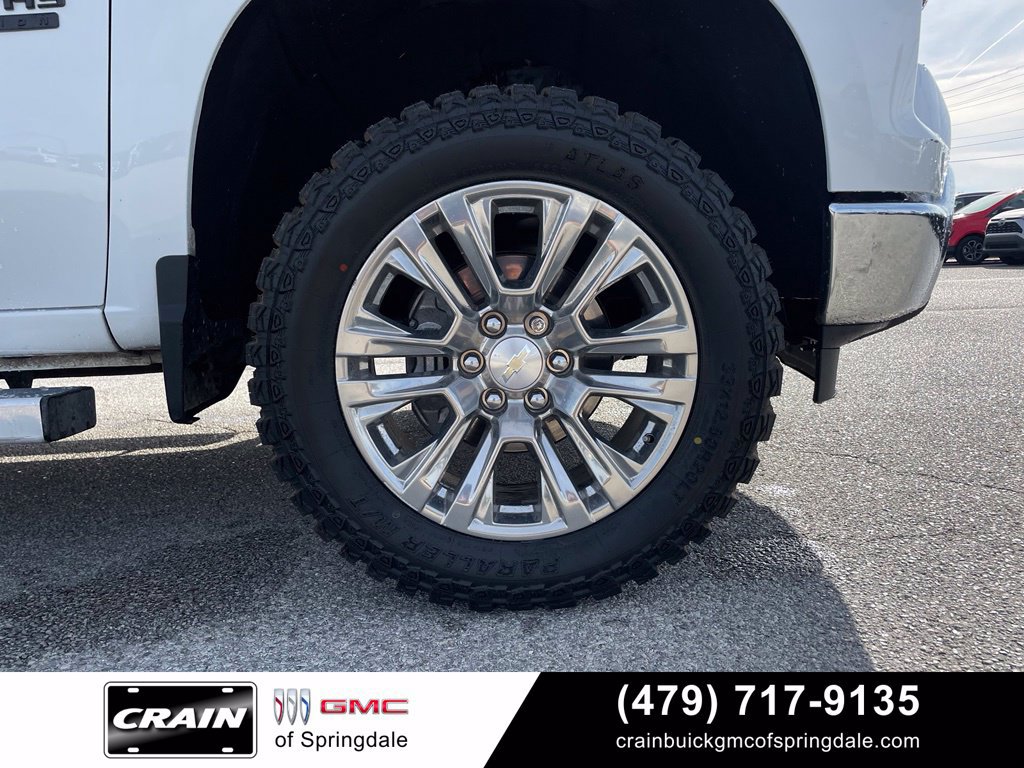 Used 2022 Chevrolet Silverado 1500 LT AWD/4WD image 30