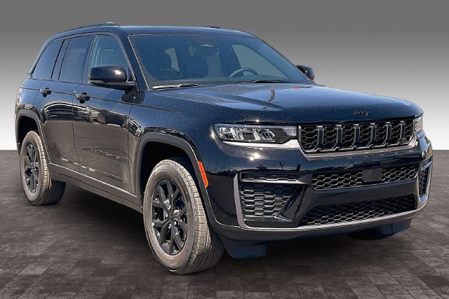 New 2026 Jeep Grand Cherokee 4WD image 2