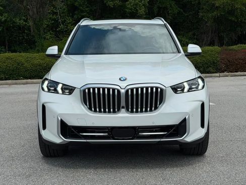 New 2026 BMW X5 sDrive40i w/ Climate Comfort Package RWD image 8