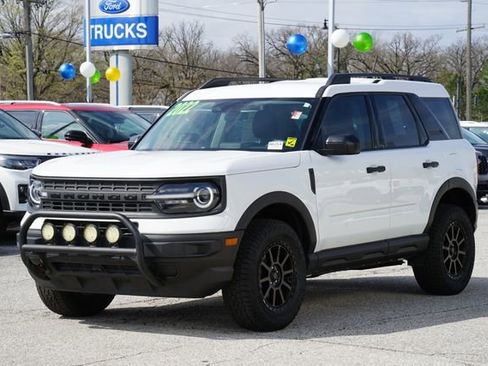 Certified 2022 Ford Bronco Sport image 3