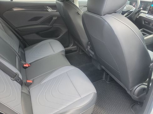 Certified 2026 Volkswagen Tiguan SE AWD/4WD image 29