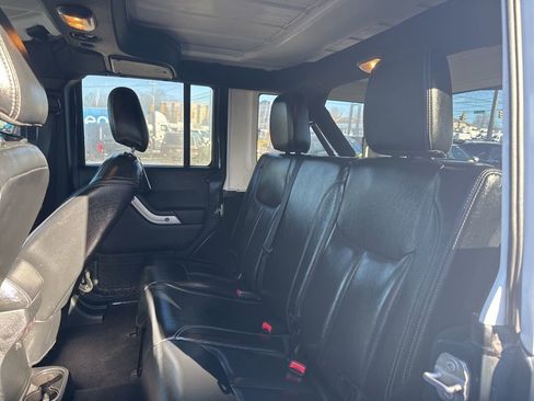 Used 2017 Jeep Wrangler Unlimited Sahara w/ Quick Order Package 24E Chief image 25