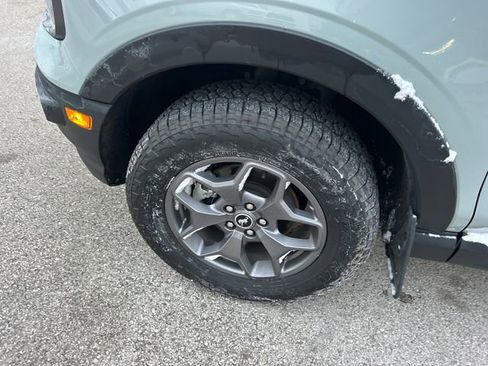 Used 2024 Ford Bronco Sport Badlands image 48