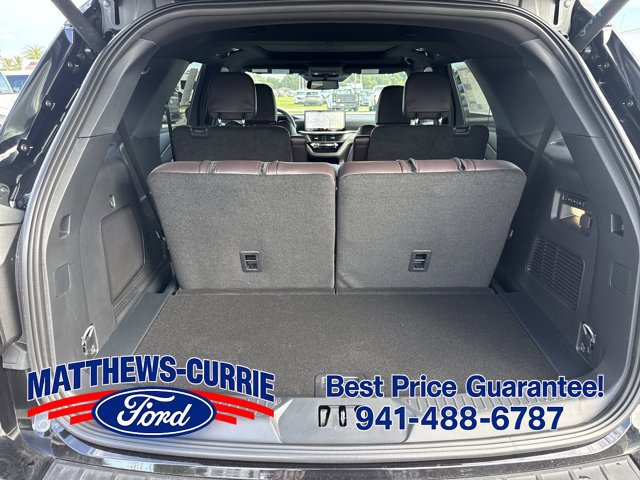 New 2027 Ford Explorer Platinum RWD image 14