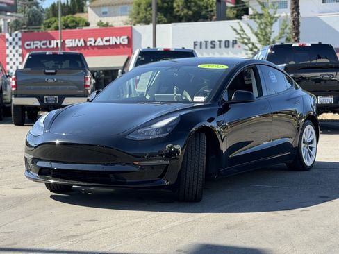 Used 2022 Tesla Model 3 Long Range AWD/4WD image 3