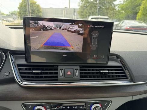 Certified 2023 Audi Q5 2.0T Premium w/ Convenience Package AWD/4WD image 22