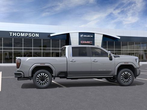 New 2025 GMC Sierra 2500 Denali Ultimate w/ Max Trailering Package image 33