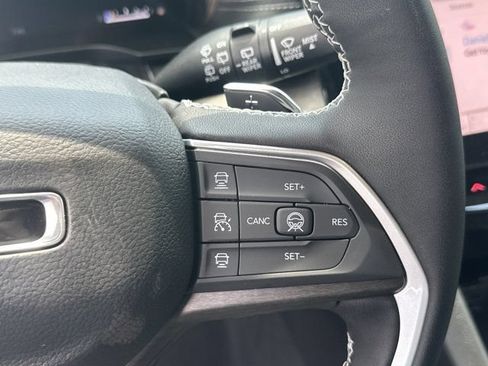 New 2026 Jeep Grand Cherokee Limited AWD/4WD image 24