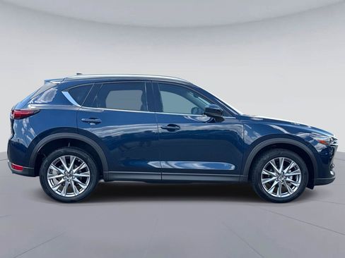Used 2019 MAZDA CX-5 Grand Touring w/ GT Premium Package FWD image 3