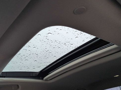 Used 2025 Honda Accord SE image 19