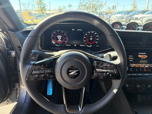 Certified 2025 Nissan Z Sport w/ Floor Mat Package image 16
