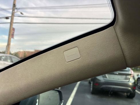 Used 2013 Tesla Model S image 25