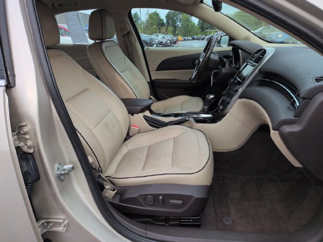 Used 2014 Chevrolet Malibu LTZ FWD image 15