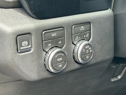 Used 2026 GMC Sierra 1500 Elevation AWD/4WD image 27