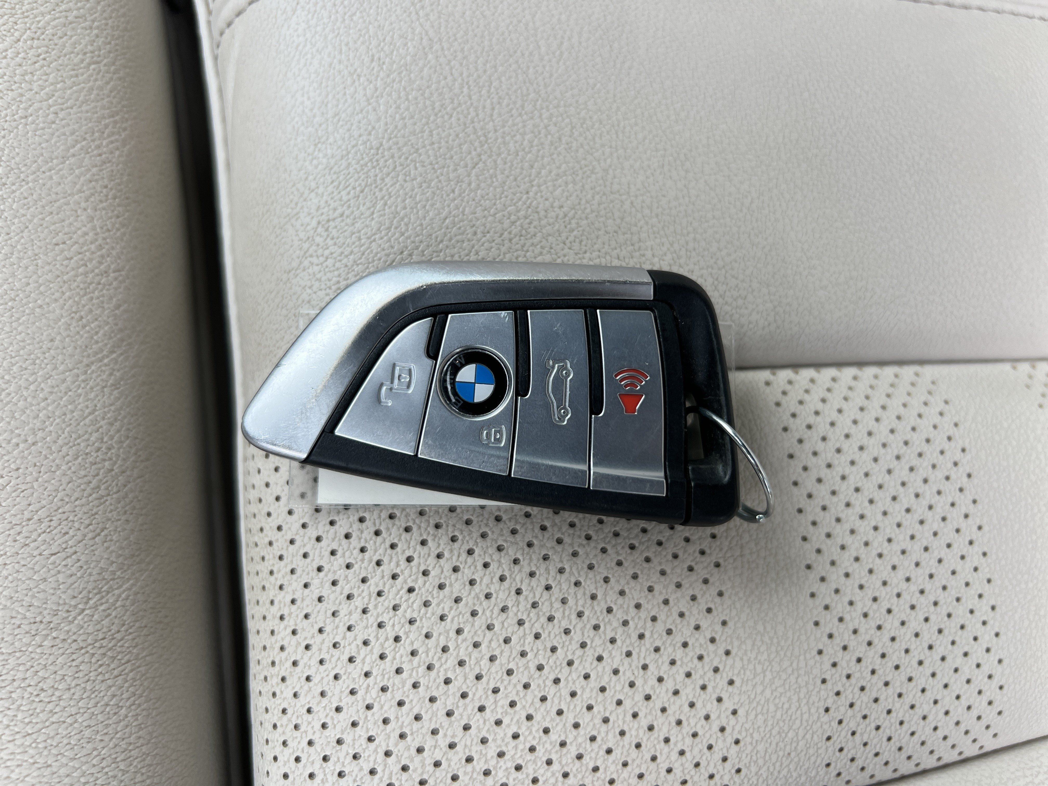 Used 2022 BMW X5 xDrive40i w/ Premium Package AWD/4WD image 35