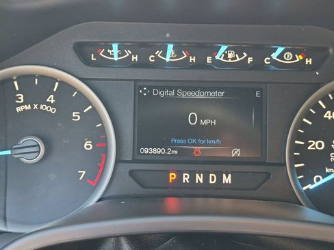 Used 2018 Ford F150 XLT w/ Equipment Group 302A Luxury RWD image 12