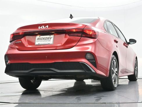 Used 2022 Kia Forte LXS FWD image 43