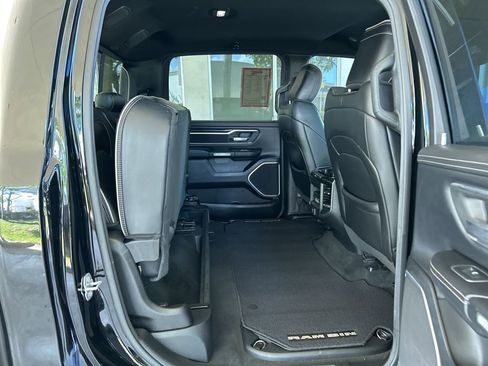 Used 2021 RAM 1500 Laramie image 33