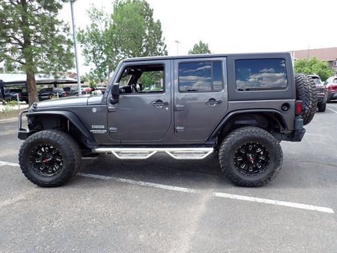 Used 2017 Jeep Wrangler Unlimited Sport w/ Quick Order Package 24S AWD/4WD image 2