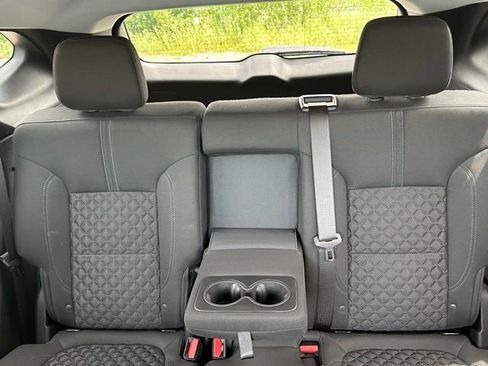 Used 2022 Chevrolet Blazer LT image 21