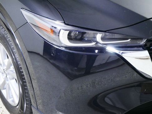 Used 2025 MAZDA CX-5 AWD 2.5 S w/ Preferred Package image 16