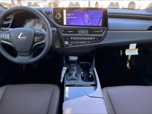 New 2025 Lexus ES 350 image 5