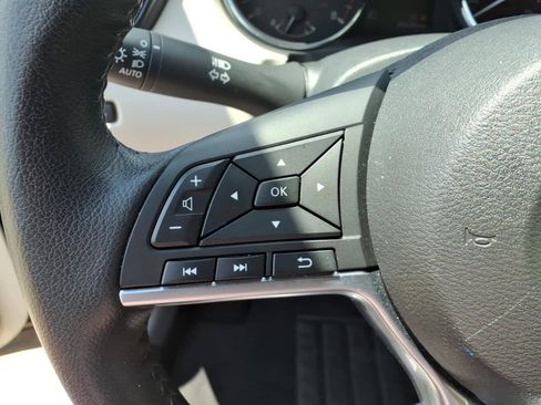 Used 2022 Nissan Rogue Sport SL AWD/4WD image 15