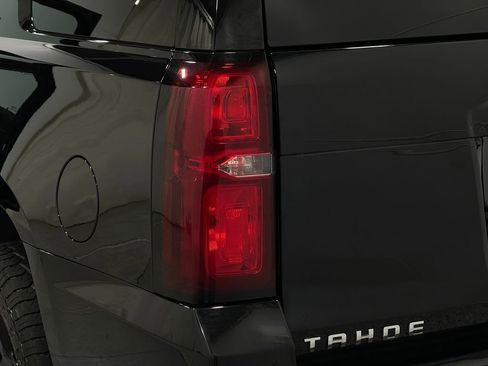 Used 2018 Chevrolet Tahoe LT w/ Luxury Package image 35