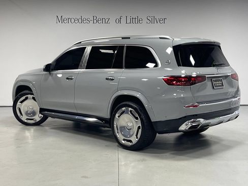 Certified 2024 Mercedes-Benz Maybach GLS 600 4MATIC image 3