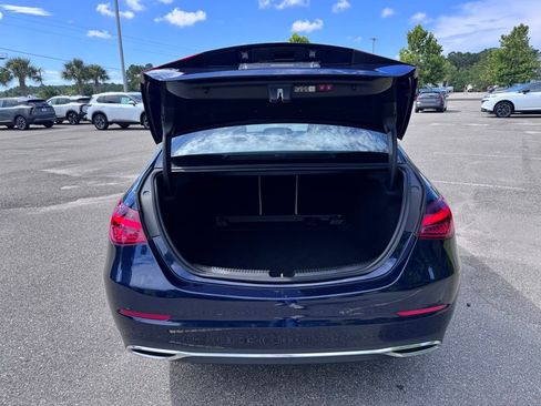 Used 2022 Mercedes-Benz C 300 4MATIC Sedan image 5