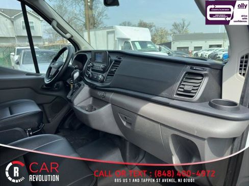 Used 2022 Ford Transit 250 148 High Roof AWD image 42