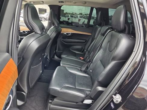 Used 2022 Volvo XC90 T5 Momentum AWD/4WD image 10