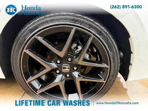 Certified 2024 Honda Civic Sport Touring image 3