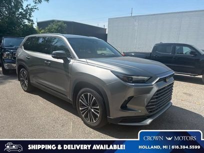 Used 2025 Toyota Grand Highlander AWD Hybrid