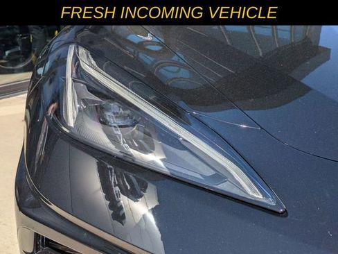 Used 2025 Chevrolet Corvette Stingray Preferred Conv w/ Stealth Interior Trim Package image 6