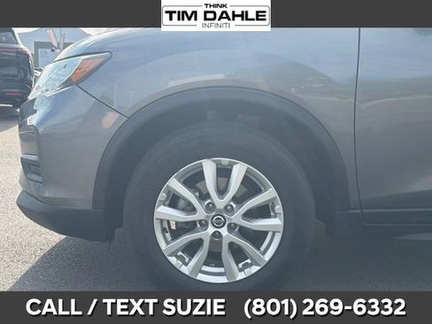 Used 2020 Nissan Rogue SV AWD/4WD image 6