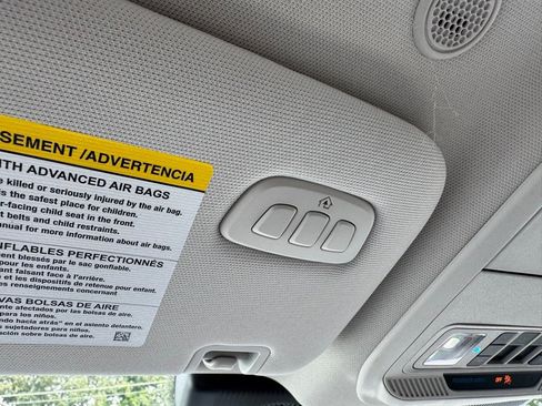 New 2025 Ford Explorer Active w/ Active Comfort Package image 12