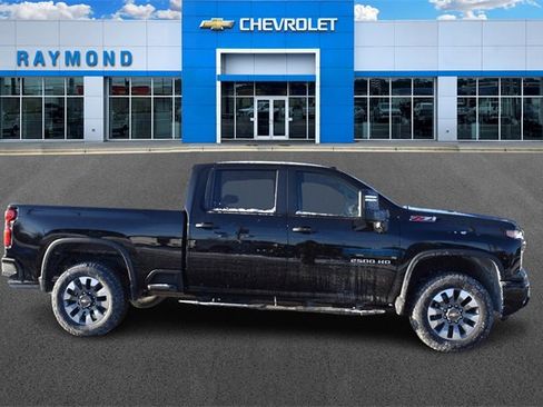 New 2026 Chevrolet Silverado 2500 Custom w/ Custom Value Package image 2