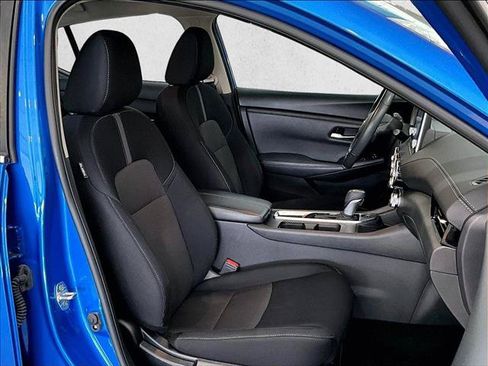 Used 2023 Nissan Sentra SV w/ All-Weather Package FWD image 9