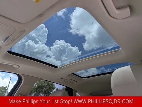 Used 2022 Mercedes-Benz GLC 300 4MATIC image 19