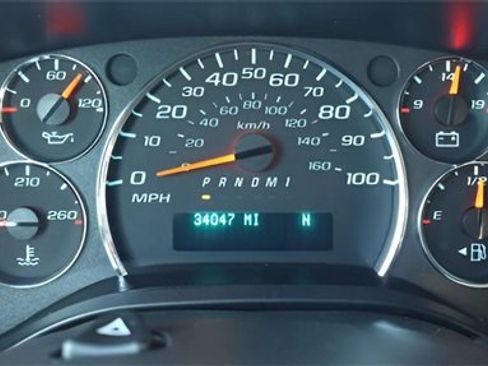 Used 2021 Chevrolet Express 3500 LT w/ LT Preferred Equipment Group image 29