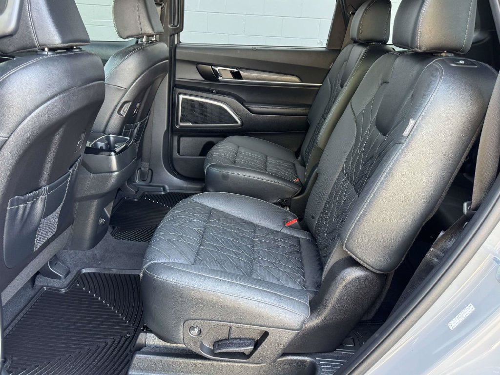 Used 2024 Kia Telluride EX X-Line AWD/4WD image 18